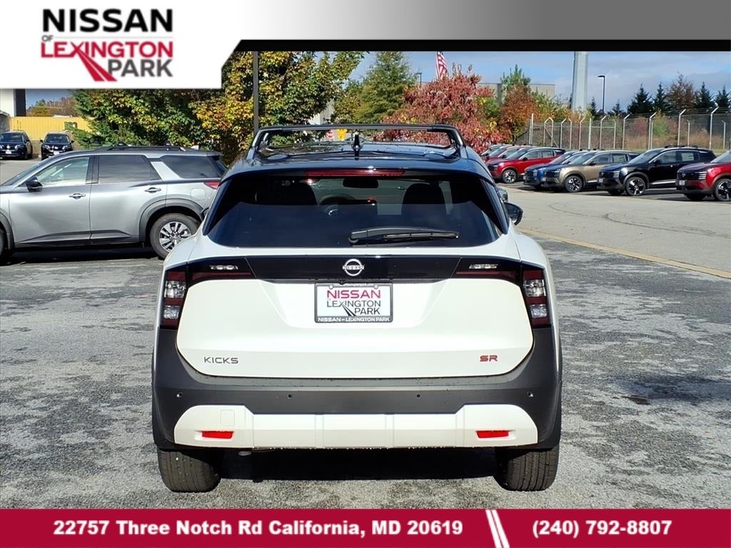 2026 Nissan Kicks SR