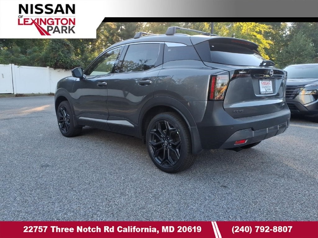 2027 Nissan Kicks SR