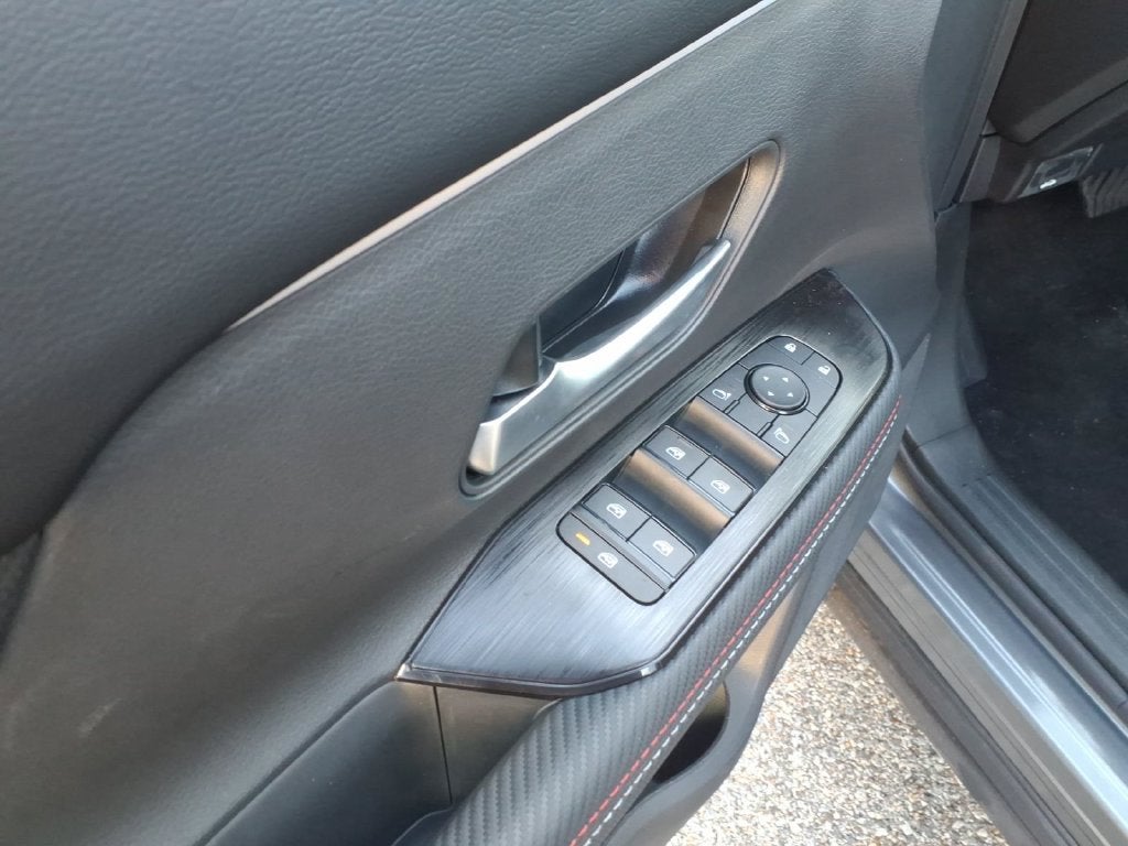 2027 Nissan Kicks SR