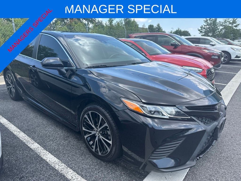 Used 2018 Toyota Camry SE with VIN 4T1B11HK3JU096309 for sale in California, MD