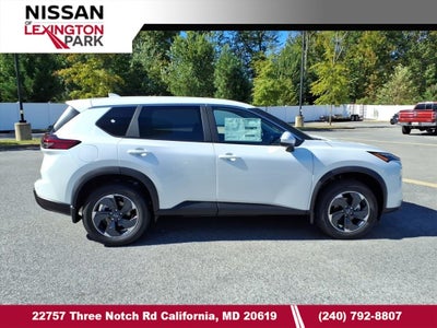 2026 Nissan Rogue SV