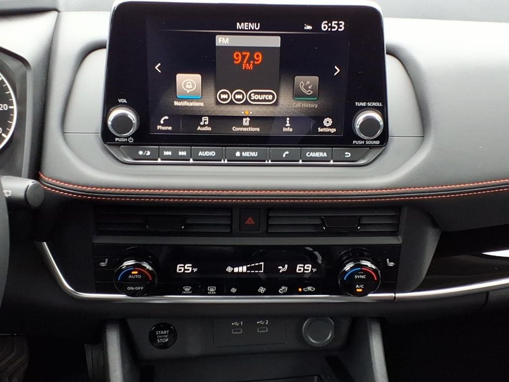 2026 Nissan Rogue Rock Creek®