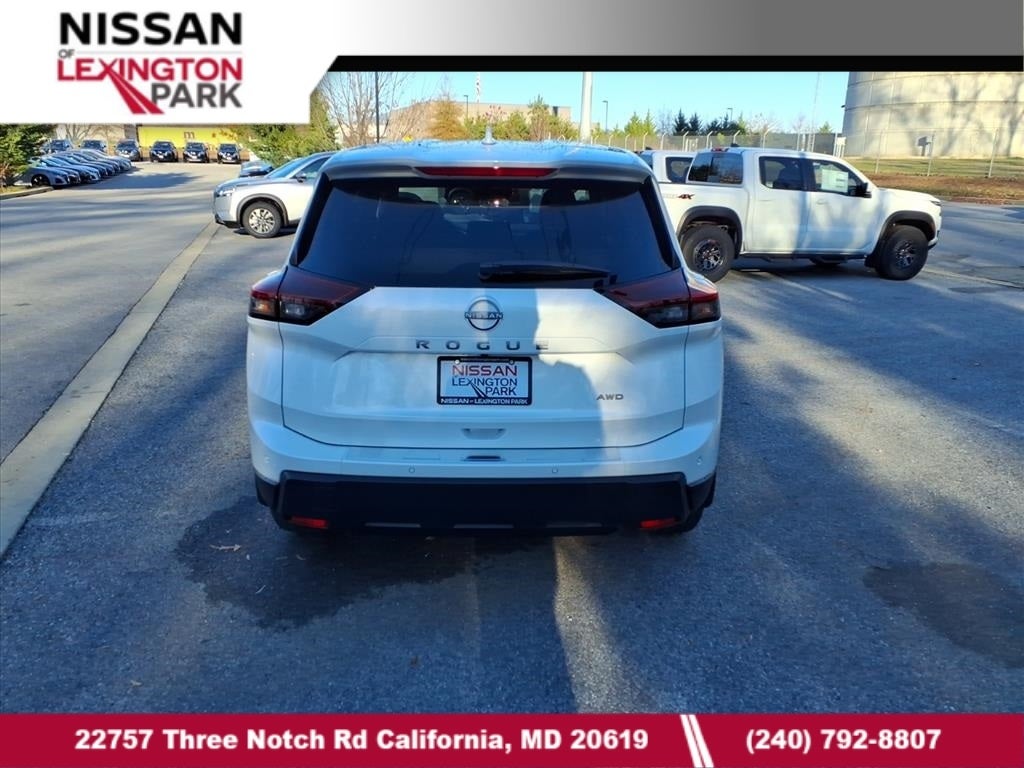 2026 Nissan Rogue SV