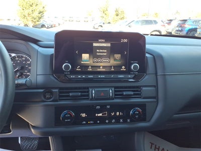 2025 Nissan Pathfinder S