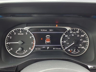 2025 Nissan Pathfinder SV