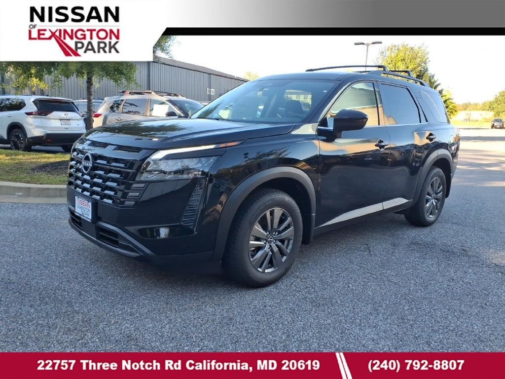 2026 Nissan Pathfinder SV