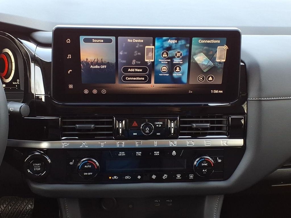 2026 Nissan Pathfinder SL