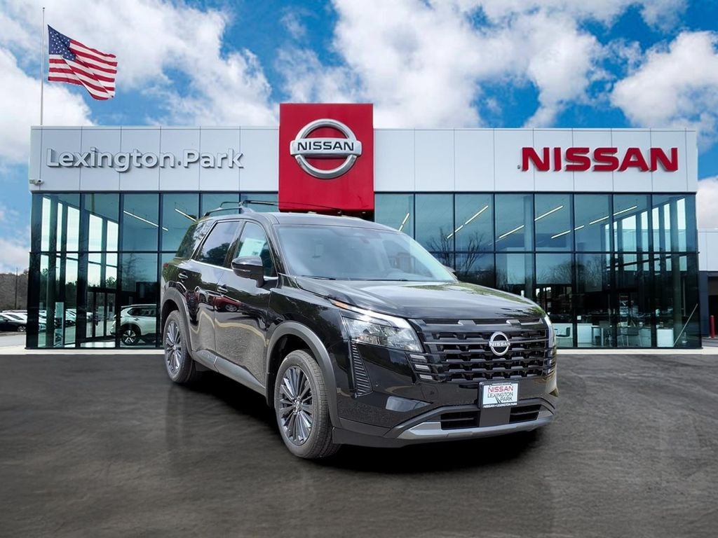 2026 Nissan Pathfinder SL 4WD's photo