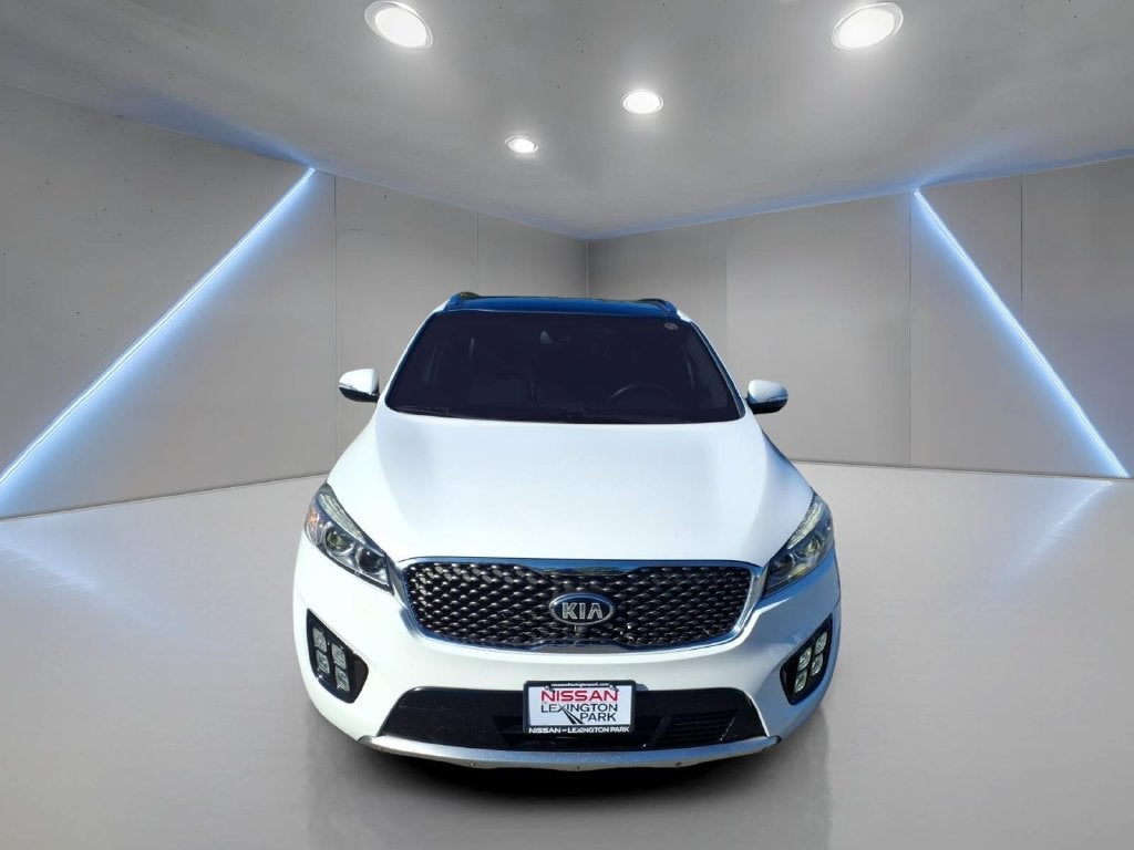 Used 2016 Kia Sorento Limited with VIN 5XYPKDA17GG019463 for sale in California, MD