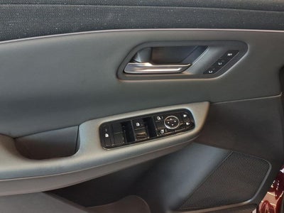 2026 Nissan LEAF Platinum+