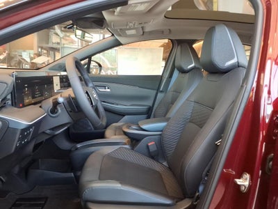 2026 Nissan LEAF Platinum+