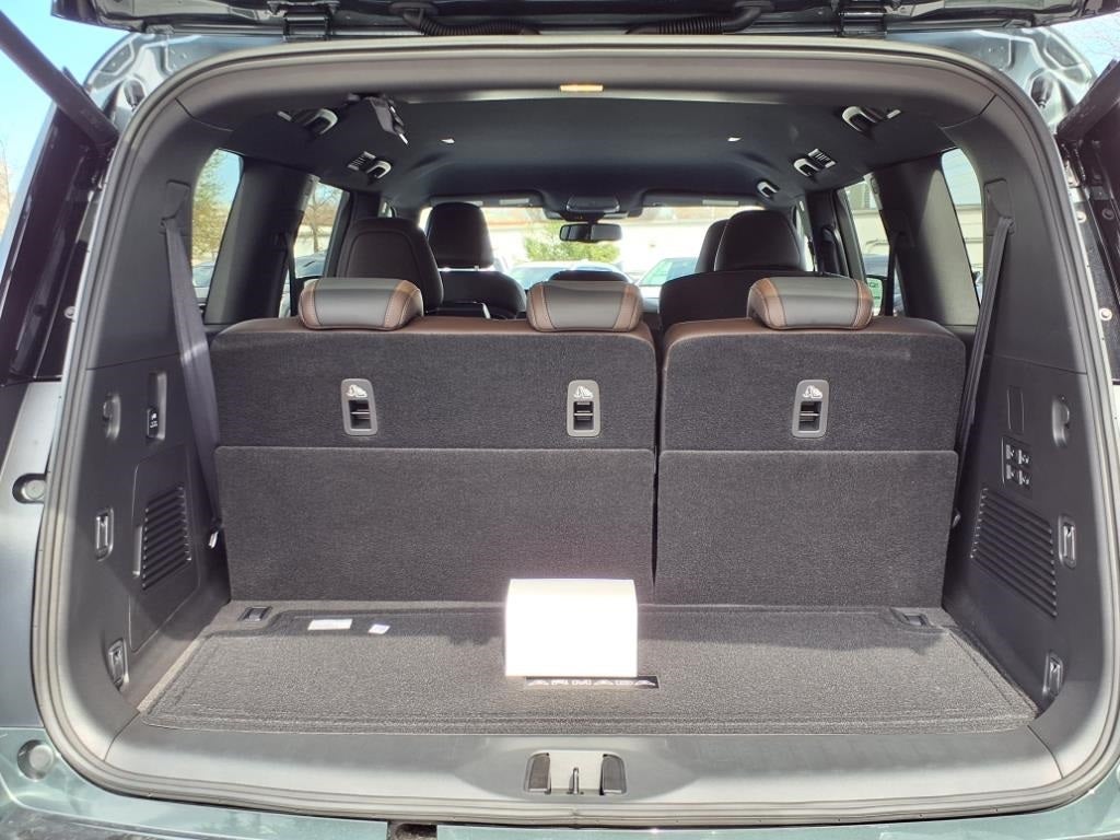 2025 Nissan Armada SL