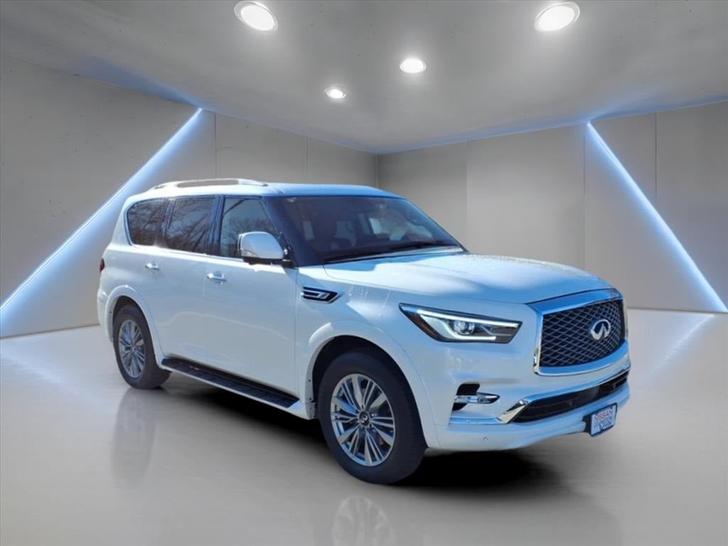2024 INFINITI QX80 LUXE ONE OWNER!!
