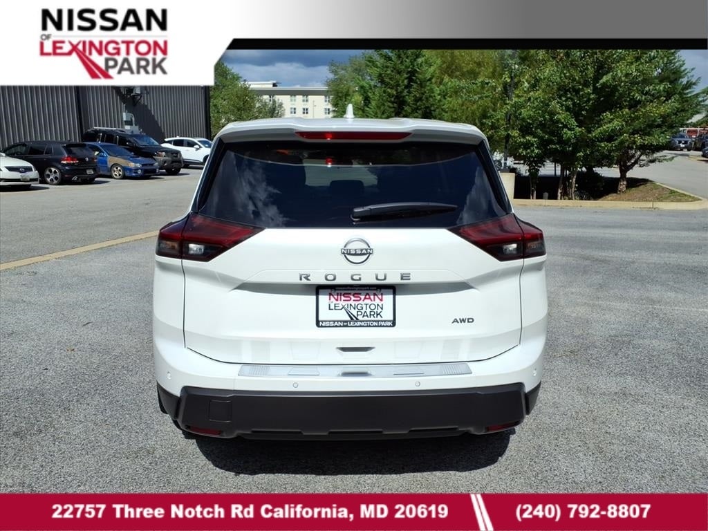 2026 Nissan Rogue SV