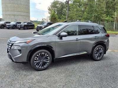 2025 Nissan Rogue Platinum