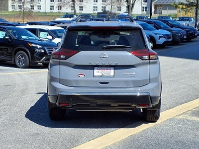 2025 Nissan Rogue Platinum