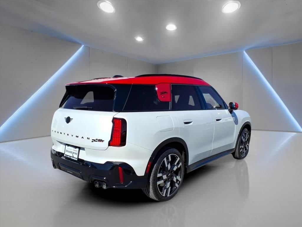 2025 MINI John Cooper Works Countryman Iconic